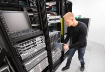Choosing an IT Support Provider before it’s Too Late! Business IT Support Professional at Work